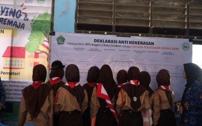 Siswa MTsN 2 Kota Cirebon Tandatangani Deklarasi Anti Bullying, Teguhkan Komitmen Ciptakan Madrasah Aman dan Nyaman