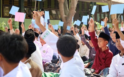 Semarak Hari Santri 2026, MTsN 2 Kota Cirebon Gelar Lomba Ranking 1 Keislaman